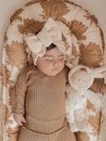 Load image into Gallery viewer, Marigold Jumbo Baby Nest
